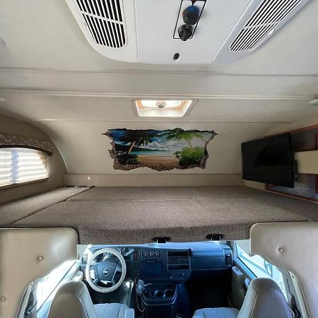 Aj-Xl Rv Rental Los Angeles Exterior photo